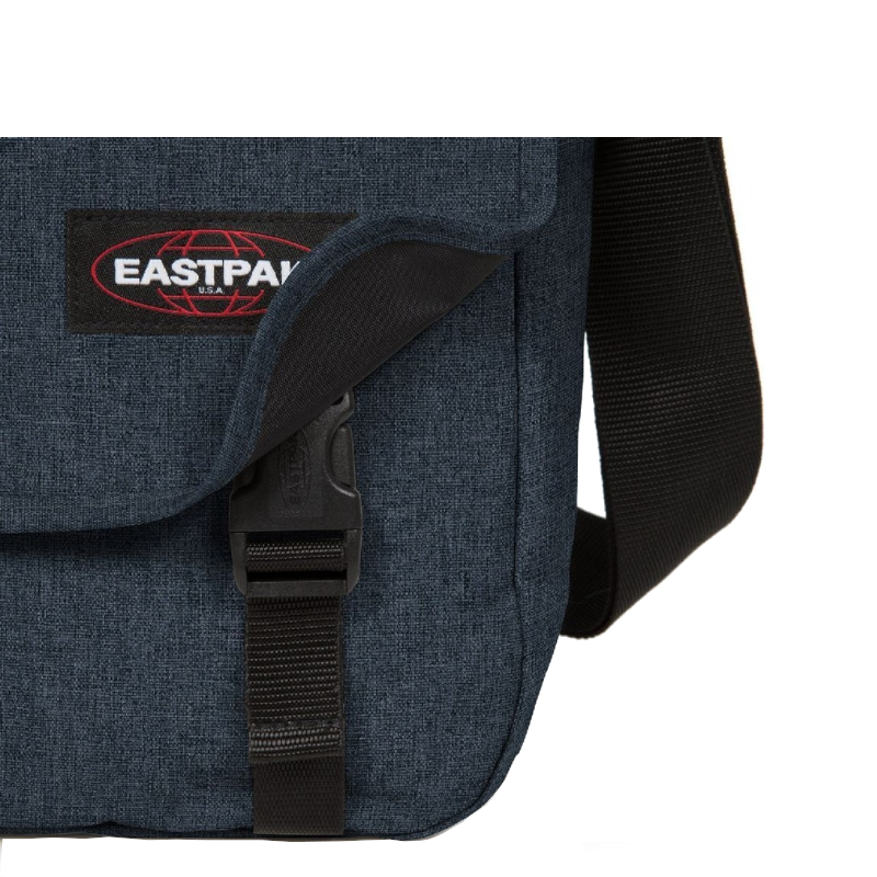 Eastpak Sac à Bandoulière DELEGATE + Triple Denim